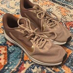 Nike Purple and Gold Running Shoes